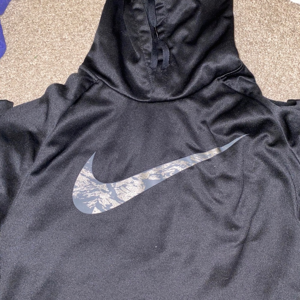 Nike sweatshirt